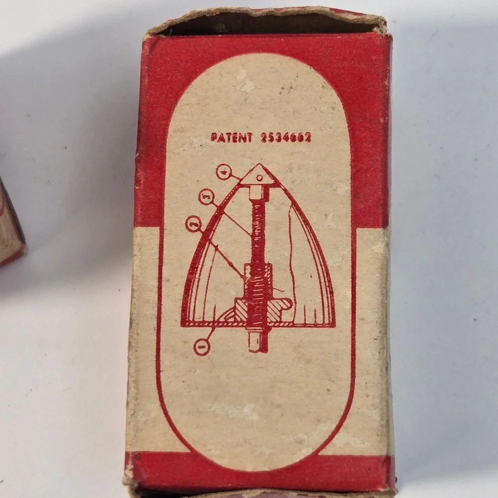 Vintage Veco Froom Aluminum Spinner 1-1/4